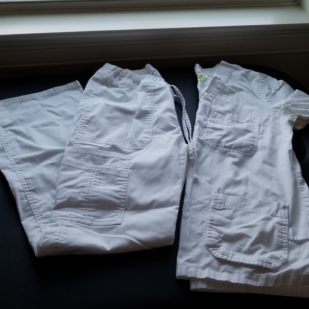Cheokee scrub top & bottom